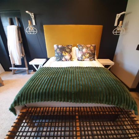 Black Eagle Self-Catering Accommodation, 허머너스 외부 사진