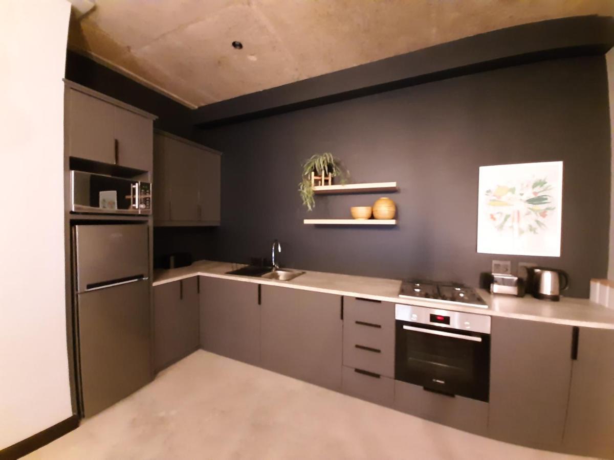 Black Eagle Self-Catering Accommodation, 허머너스 외부 사진